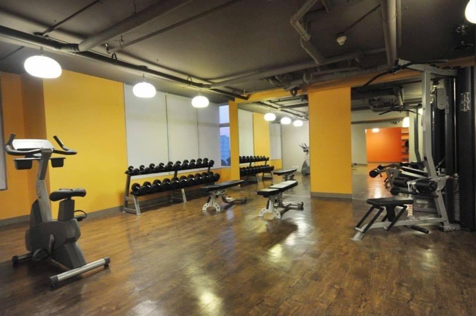 Studio Unit Condo At Antel Serenity Suites Makati Манила Екстериор снимка