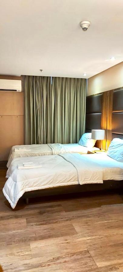 Studio Unit Condo At Antel Serenity Suites Makati Манила Екстериор снимка
